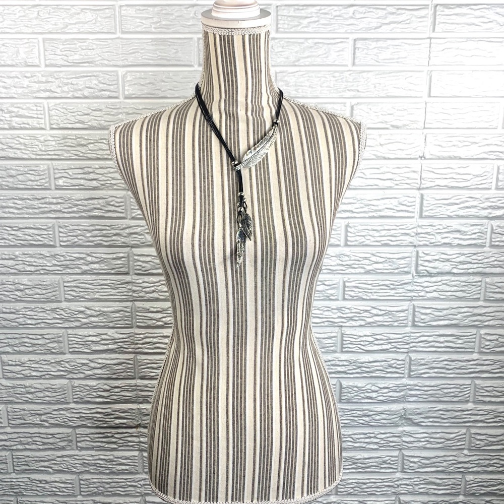 Rhinestone Feather Statement Lasso Necklace - Picture 3 of 6